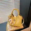 Bolso Cubo Retro Estilo Coreano, Nuevo Bolso de Hombro Informal de Moda Primavera 2026, Bolso Cruzado de Nicho para Viajes Diarios de Mujer