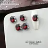 Piedra de Circonita Roja Brillante Pedrería Apilable Pedrería Roja de Lujo Forma Cuadrada Forma de Corazón Acabado Arte de Uñas Hecho a Mano Pedrería Apilable