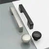 Manija Redonda de Aluminio Tipo Hongo de un Solo Agujero Cromada Cepillada Ligera Manija de Gabinete Cajón Gabinete Fábrica de Muebles Manija de Aluminio de Ingeniería