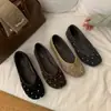Chegada Nova Outono 2026: Sapatos Rasos Incrivelmente Bonitos de Bolinhas com Divisão nos Dedos para Mulheres