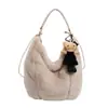Bolsa de Mão Nova Moda Outono 2025 Bolsa Tote Grande Capacidade para o Trabalho Versátil Feminina Moda Ombro Axila Bolsa Pequena