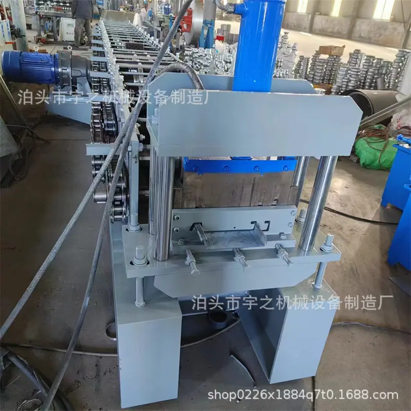 200楼承板设备3