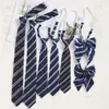 Accesorios para Camisa de Golpe Libre de Personas Estilo Japonés Corbata Azul Estilo Académico jk Patrón Perezoso Vestido Académico Lazo de Corbata Mano de Mujer dk