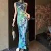 Vestido cheongsam de estilo nacional chino nuevo Shengshengman, terciopelo de alta gama, teñido a mano, diseño de doble gota de agua, alta elasticidad, colección de verano 2026