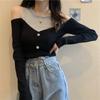 Prendas de punto otoño 2024 nueva ropa de mujer estilo coreano diseño de moda estilo occidental botón costura fuera del hombro jersey top
