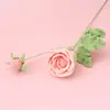 Producto Terminado Transfronterizo Nuevo Ramo de Rosas de Lana Hecho a Mano Día de San Valentín Rosa Flor Artificial Decoración del Hogar Arreglo Floral Venta al Por Mayor