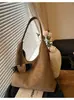 Bolso de Hombro Grande de Gran Capacidad Estilo Perezoso Nuevo Moda para Viajes Cotidianos Bolso de Axila de Nicho Bolso Tote Retro para Mujer Otoño e Invierno