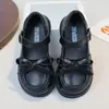 Sapatos de Couro Pretos de Princesa para Meninas para Apresentações Escolares, Sapatos Lolita Modernos com Laço, Sapatos de Salto Baixo da Moda da Internet