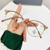 Gafas de Moda Anti Luz Azul Modernas Nueva Montura Redonda Sencilla Montura Color Té Frío Gafas Sin Graduación Se Pueden Adaptar con Lentes de Prescripción 01083