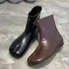 Novas Botas Western Vintage Outono 2026 com Bico Redondo e Bico Dividido para Mulheres, Botas Curtas da Moda, Botas Martin Pretas para Mulheres