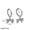 Pendientes de Aro con Lazo Europeos y Americanos 18K Pendientes Moda Femenina Temperamento Alto Sentido Cadena de Serpiente de Acero Inoxidable Pendientes de Amor