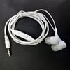 Audífonos Alámbricos A6 Cinco Colores Suministro de Fábrica Punto Control por Cable Adecuado para Orificio Redondo de 3.5 con Micrófono O/K Auriculares con Casco para las Orejas