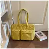 2026 Nova Bolsa de Viagem de Grande Capacidade Casual Leve Bolsa para Fitness Feminina Simples de Lona Bolsa Tote de Ombro Único Sob o Braço