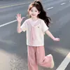 Conjunto de dos piezas de verano con top tipo chal elegante para niñas mayores, estilo casual, nueva camiseta de manga corta de verano para niños