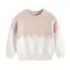 Nuevos tops de cuello redondo para niños, estilo primavera y otoño, tejido 100% algodón puro, suéteres coloridos de contraste para niños y niñas, en stock