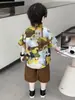 Conjunto de Roupa Duas Peças Floral de Manga Curta Fina para Meninos Estilo Férias de Verão 2026 Novo Infantil Tendência