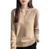 Nuevo suéter de punto de terciopelo Andy para mujer de otoño e invierno, estilo old money, cuello de tijera de otoño, cuello en V abotonado, top básico versátil, moderno