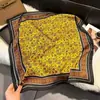 Pañuelo Cuadrado de Falso Seda con Estampado Paisley Retro 70cm Pañuelo de Seda Satinada con Estampado de Cebra Estampado de Castillo Accesorio para Traje Camisa Pañuelo