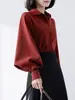 Camisa roja Ankora para mujer, otoño/invierno 2026, nuevo estilo coreano, corte holgado, adelgazante, cuello de muñeca, manga de farol, top cepillado