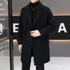 Nuevo Gabardina Casual Simple para Hombre de Longitud Media Color Camello Otoño 2025, Corte Ajustado, Doble Botonadura, Estilo Británico Juvenil