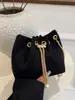 Bolsa Saco com Cordão Moda Coreana 2026 Nova Bolsa Transversal Corrente Corrente de Veludo Personalizada Ins Bolsa de Ombro Simples