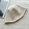 Novo chapéu de pescador com aba pequena e borda enrolada para mulheres, chapéu de tricô casual para outono e inverno, macio, dobrável, com copa redonda, versátil e quente