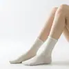 Calcetines Holgados de Nuevo Estilo Primavera y Verano, Amigables con la Piel, Transpirables, Resistentes al Olor, Absorbentes de Sudor, de Malla para Mujer, Versátiles, de Gama Alta, Estilo Universitario, Calcetines de Media Pantorrilla