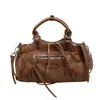 Bolsa Transversal Grande Capacidade Retrô Hot Girl Rebite Motoqueira Feminina 2026 Nova Bolsa de Mão de Luxo Doce Cool Bolsa de Ombro