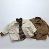 Chaqueta Infantil Primavera y Otoño Nueva Estilo Coreano Casual Chaqueta de Trabajo para Niños y Niñas Bebé Casual Chaqueta con Cuello Campana Ropa Infantil