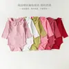 Enterizo Europeo y Americano Transfronterizo para Bebé con Cuello de Muñeca, Ropa de Manga Larga para Niños y Niñas, Body de Color Sólido Clase A con Borde de Volantes
