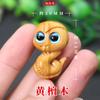 Venta al por mayor de fábrica colgante creativo del zodiaco colgante pequeño de serpiente tallado en madera de sándalo artesanías DIY llavero para bolso de teléfono móvil