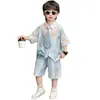 Conjunto de Três Peças de Verão Azul Gelo Nobre para Meninos Estilo Coreano Roupa da Moda com Manga Curta para Meninos Jovens