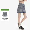 Minifalda de mezclilla simple estilo preppy para mujer, de cintura alta, que se ajusta a la cadera, retro, desgastada y anti-exposición
