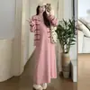 Conjunto de Vestido de Primavera para Maternidad en Stock, Tallas Grandes Moda Tendencia Mamá Nuevo Estilo Cárdigan de Punto Rayado Conjunto de Dos Piezas