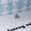 Nuevo Estilo Anillo de Herradura con Cadena Verde Pendiente Cruz de Acero de Titanio Médico Estrella Pendientes Delicados para Mujer Estilo Fresco y Sencillo