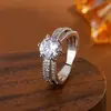 Anillo de Comercio Exterior Transfronterizo con Diamantes Completos, Piedra Grande al Descubierto, Anillo de Compromiso de Circonita, Anillo Clásico de Seis Garras con Diamantes Completos Giratorios