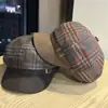 Otoño Invierno Pato Marrón Retro Cuadros Boina Sombrero Mujeres Circunferencia de Cabeza Grande Octogonal Gorra de Periodista Hace que la Cara se Vea Más Pequeña Sombrero de Pintor