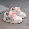Zapatos de Skate Bajos para Niños Estilo Nuevo Primavera y Otoño Zapatos Blancos para Niñas Velcro Dibujos Animados Zapatos Deportivos Suela Suave Antideslizantes Zapatos Casuales