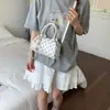 Bolsa de Mão Tendência de Verão 2026 Transfronteiriça Estampa de Bolinhas de Nicho Nova Bolsa de Ombro Fashionable Bolsa Transversal Elegante para Mulheres