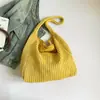 Bolso de Estilo Veraniego 2025 de Aspecto Elegante, Bolso Cubo de Hombro Rayado de Gran Capacidad, Bolso Casual de Mano para el Brazo a la Axila
