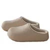 Pantuflas de Algodón Impermeables para Mujer, Nuevo Modelo Invierno 2025, Antideslizantes para Interiores del Hogar, Pantuflas de Felpa Cálidas con Suela Gruesa, Sensación Suave al Caminar, Pantuflas de Algodón para Hombre