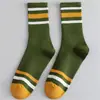 Calcetines Deportivos para Hombre Estilo Americano, de Caña Media Rayados, para Primavera y Otoño, Deportivos para Hombre, Resistentes al Olor, Absorbentes del Sudor, Largos de Caña Alta