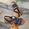Sandálias de Praia Planas de Verão Moda Plus Size Transfronteiriça Feminina com Elástico Estilo Romano Europeu e Americano para Uso ao Ar Livre