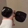 Gafas de Sol para Mujer 2026 Nuevo Estilo Gama Alta Estilo Coreano Modernas Protección Solar y Protección UV Gafas para Caras Pequeñas, Especialmente Diseñadas para Conducir