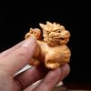 Talla en madera de boj tallado a mano en madera maciza artesanías plato boutique objetos para jugar adornos de Kirin de fuego