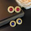 Pendientes redondos de piedra natural de alta calidad con temperamento de corte francés, pendientes de lapislázuli chapados en relieve a juego, de estilo antiguo medio.