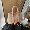Bolsa de balde portátil de alta costura feminina 2025 nova de primavera bolsa tote de lona versátil bolsa tiracolo popular