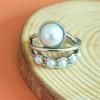 Anillo Europeo y Americano Nuevo de Venta Caliente con Incrustaciones de Perlas Anillo para Mujer Retro Exagerado de Tres Capas Simple Personalidad Anillo para Mujer