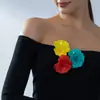 Broche de Camelia Retro Tridimensional Estilo Francés, Flor de Acrílico Brillante Multicolor Pin Anti-Exposición, Accesorios para Mujer al por Mayor