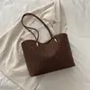 Invierno 2025 Nuevo Elegante Estampado de Leopardo Moda Versátil Simple Casual Textura de Alta Calidad Bolso Tote de Hombro Único Cruzado